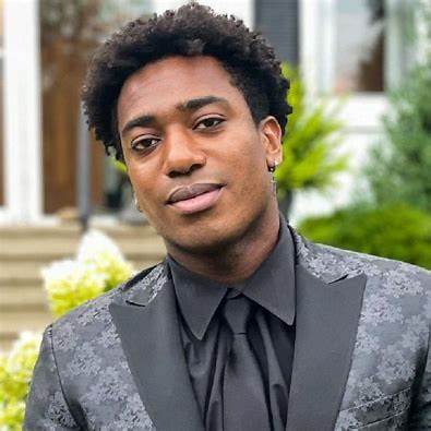 KEVIN LANGUE